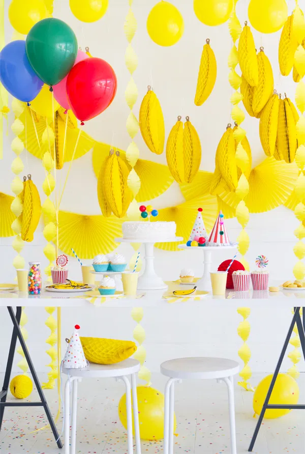Elegant yellow party decor ideas for kids kiddy birthday celebration cute decor ideas and suggestions